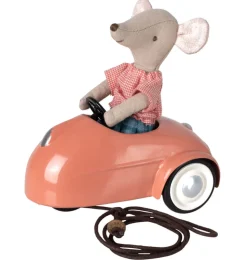 Maileg auto voor de muisjes / kleur coral