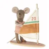 Maileg surfer little sister muis
